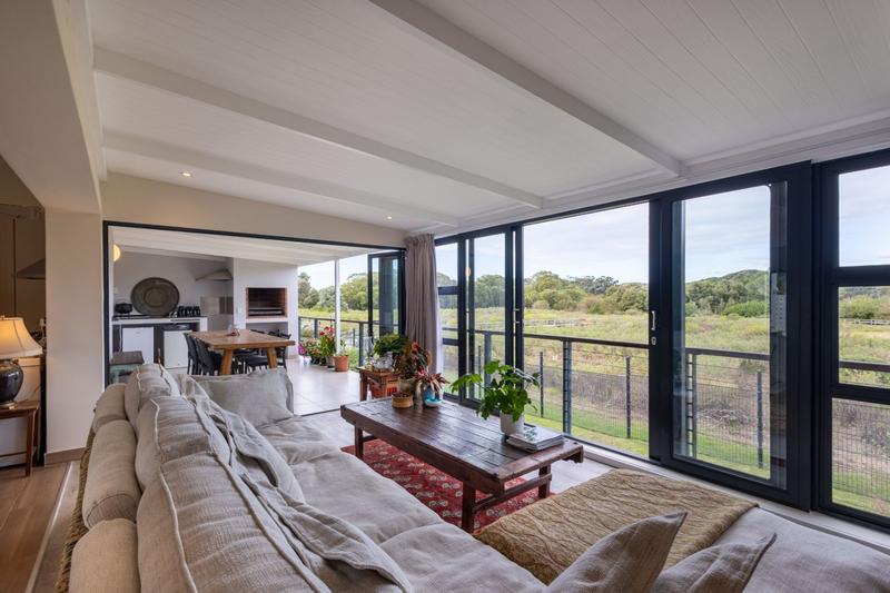 3 Bedroom Property for Sale in Keurbooms River Western Cape